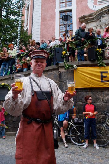 Historischer Braumeister zur Festeröffnung 